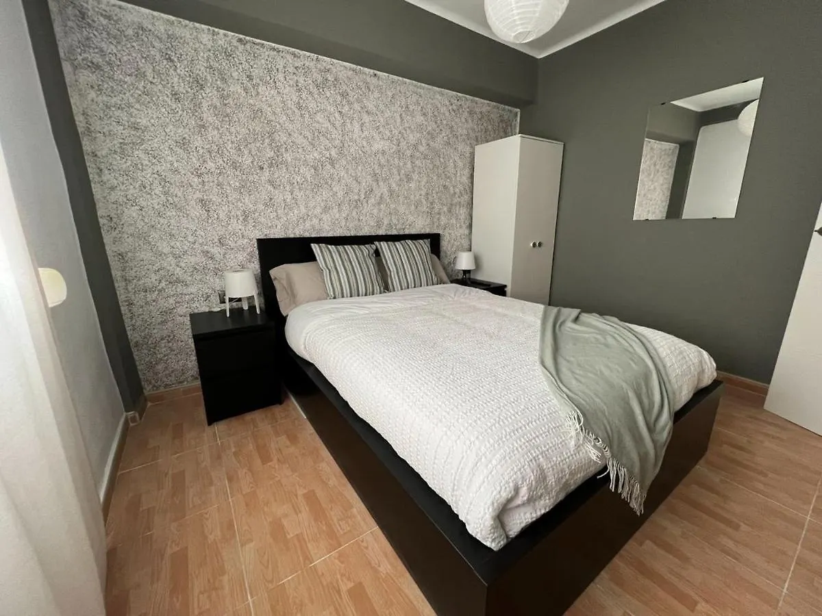 Holidays2Malaga 2 Bedroom Armengual De La Mota Close Shopping Center